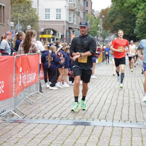 13.09.2026 - Kiel Lauf Yannick Fuchs http://msf.ph/oto/10487597 13.09.2026 10:29:28 Ziel 408, 878, 1828, 4336, 4744, 5143, 9984, 10233, 10358, 10630, 11222, 11462, 11594, 12093, 12332, 296, 494, 1514, 1716, 1828, 1891, 2152, 2673, 3370, 3926, 3951, 4190, 4410, 4470, 5213, 5584, 7426, 8072, 8581, 10163, 10358, 10539, 10547, 11278, 11855, 12125, 259, 3177, 5624, 6126, 6169, 10624, 12119, 12290, 12591, 12675, 369, 2673, 3756, 4054, 5213, 7096, 7361, 8581, 11278, 11786 meine-sportfotos.de