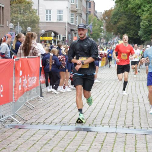 13.09.2026 - Kiel Lauf Yannick Fuchs http://msf.ph/oto/10487598 13.09.2026 10:29:28 Ziel 408, 878, 1828, 4336, 4744, 5143, 9984, 10233, 10358, 10630, 11222, 11462, 11594, 12093, 12332, 296, 494, 1514, 1716, 1828, 1891, 2152, 2673, 3370, 3926, 3951, 4190, 4410, 4470, 5213, 5584, 7426, 8072, 8581, 10163, 10358, 10539, 10547, 11278, 11855, 12125, 259, 3177, 5624, 6126, 6169, 10624, 12119, 12290, 12591, 12675, 369, 2673, 3756, 4054, 5213, 7096, 7361, 8581, 11278, 11786 meine-sportfotos.de