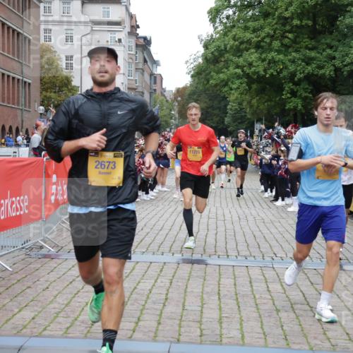 13.09.2026 - Kiel Lauf Yannick Fuchs http://msf.ph/oto/10487606 13.09.2026 10:29:30 Ziel 408, 878, 3177, 4336, 4744, 5143, 9984, 10233, 10624, 11222, 11462, 11594, 12093, 12332, 12675, 296, 494, 1514, 1716, 1828, 1891, 2152, 3370, 3926, 3951, 4190, 4410, 4470, 5213, 5584, 7426, 8072, 8581, 10163, 10358, 10539, 10547, 10630, 11278, 11855, 12125, 259, 5624, 6126, 6169, 8140, 12119, 12290, 12591, 2673, 4054, 5213, 8581, 11278, 11786 meine-sportfotos.de