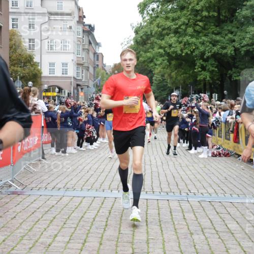 13.09.2026 - Kiel Lauf Yannick Fuchs http://msf.ph/oto/10487609 13.09.2026 10:29:31 Ziel 408, 878, 3177, 4336, 4744, 5143, 9984, 10233, 10624, 11222, 11462, 11594, 12093, 12332, 12675, 296, 494, 1514, 1716, 1828, 1891, 2152, 3370, 3926, 3951, 4190, 4410, 4470, 5213, 5584, 7426, 8072, 10163, 10358, 10539, 10547, 10630, 11278, 11855, 12125, 12332, 259, 5624, 6126, 6169, 8140, 12119, 12290, 12591, 2673, 3951, 4054, 4410, 5213, 8581, 11278, 11786 meine-sportfotos.de