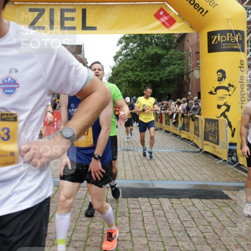 13.09.2026 - Kiel Lauf Yannick Fuchs http://msf.ph/oto/10487638 13.09.2026 10:29:39 Ziel 259, 878, 3177, 4336, 6126, 10624, 12093, 12119, 12290, 12675, 296, 408, 494, 1716, 1828, 1891, 3370, 3926, 4190, 4470, 4744, 5143, 5584, 8072, 9984, 10233, 10358, 10630, 11222, 11462, 11594, 11855, 12125, 12332, 5624, 5864, 6169, 8140, 9584, 10476, 12591, 12737, 1514, 1716, 2152, 3370, 3951, 4190, 4410, 7426, 10163, 10539, 10547, 12125 meine-sportfotos.de
