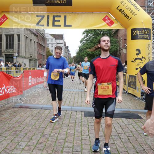 13.09.2026 - Kiel Lauf Yannick Fuchs http://msf.ph/oto/10487656 13.09.2026 10:29:46 Ziel 259, 5624, 6126, 6169, 8140, 12119, 12290, 12591, 296, 408, 494, 878, 1828, 1891, 3177, 3926, 4336, 4744, 5143, 5584, 9984, 10233, 10358, 10624, 10630, 11222, 11462, 11594, 11855, 12093, 12332, 12675, 3826, 5575, 5864, 9584, 10476, 12737, 296, 494, 1716, 1891, 3370, 3926, 4190, 4470, 5584, 8072, 11855, 12125 meine-sportfotos.de