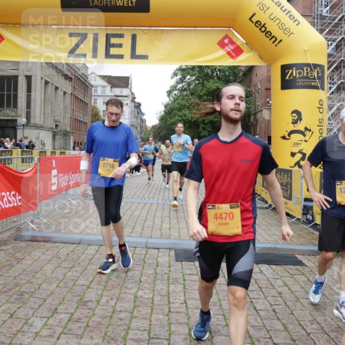 13.09.2026 - Kiel Lauf Yannick Fuchs http://msf.ph/oto/10487657 13.09.2026 10:29:46 Ziel 259, 5624, 6126, 6169, 8140, 12119, 12290, 12591, 296, 408, 494, 878, 1828, 1891, 3177, 3926, 4336, 4744, 5143, 5584, 9984, 10233, 10358, 10624, 10630, 11222, 11462, 11594, 11855, 12093, 12332, 12675, 3826, 5575, 5864, 9584, 10476, 12737, 296, 494, 1716, 1891, 3370, 3926, 4190, 4470, 5584, 8072, 11855, 12125 meine-sportfotos.de
