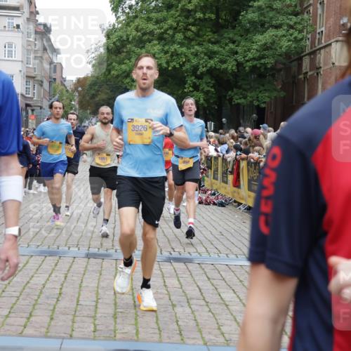 13.09.2026 - Kiel Lauf Yannick Fuchs http://msf.ph/oto/10487659 13.09.2026 10:29:46 Ziel 259, 5624, 6126, 6169, 8140, 12119, 12290, 12591, 296, 408, 494, 878, 1828, 1891, 3177, 3926, 4336, 4744, 5143, 5584, 9984, 10233, 10358, 10624, 10630, 11222, 11462, 11594, 11855, 12093, 12332, 12675, 3826, 5575, 5864, 9584, 10476, 12737, 296, 494, 1716, 1891, 3370, 3926, 4190, 4470, 5584, 8072, 11855, 12125 meine-sportfotos.de