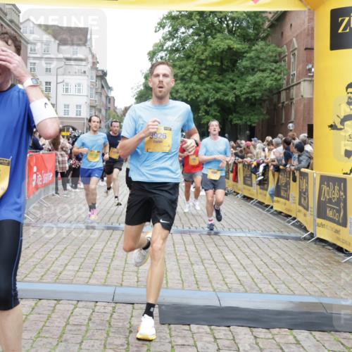 13.09.2026 - Kiel Lauf Yannick Fuchs http://msf.ph/oto/10487662 13.09.2026 10:29:47 Ziel 259, 5624, 6126, 6169, 8140, 12119, 12290, 12591, 259, 296, 408, 494, 878, 1828, 1891, 3177, 4336, 4744, 5143, 5584, 9984, 10233, 10358, 10624, 10630, 11222, 11462, 11594, 11855, 12093, 12332, 12675, 3826, 5082, 5575, 5864, 9584, 10476, 12737, 296, 494, 1716, 1891, 3370, 3926, 4190, 4470, 5584, 8072, 11855, 12125 meine-sportfotos.de