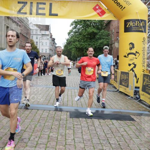 13.09.2026 - Kiel Lauf Yannick Fuchs http://msf.ph/oto/10487671 13.09.2026 10:29:50 Ziel 5624, 6126, 6169, 8140, 10476, 12119, 12290, 12591, 259, 408, 878, 1828, 3177, 4336, 4744, 5143, 9984, 10233, 10358, 10624, 10630, 11222, 11462, 11594, 12093, 12332, 12675, 563, 3826, 5082, 5575, 5864, 7152, 8582, 9584, 12737, 296, 494, 1828, 1891, 3926, 4470, 5584, 8072, 10358, 11855 meine-sportfotos.de