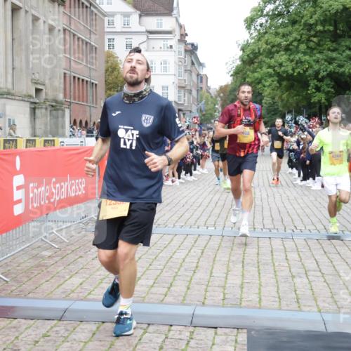 13.09.2026 - Kiel Lauf Yannick Fuchs http://msf.ph/oto/10487686 13.09.2026 10:29:58 Ziel 3826, 5864, 8140, 9584, 10476, 12737, 259, 408, 878, 3177, 4336, 4744, 5143, 5624, 6126, 6169, 9984, 10233, 10624, 11222, 11462, 11594, 12093, 12119, 12290, 12591, 12675, 556, 563, 4837, 5082, 5575, 7152, 7691, 7818, 8582, 9644, 9669, 10019, 408, 1828, 4744, 5143, 9984, 10358, 10630, 11222, 11462, 11594, 12332 meine-sportfotos.de
