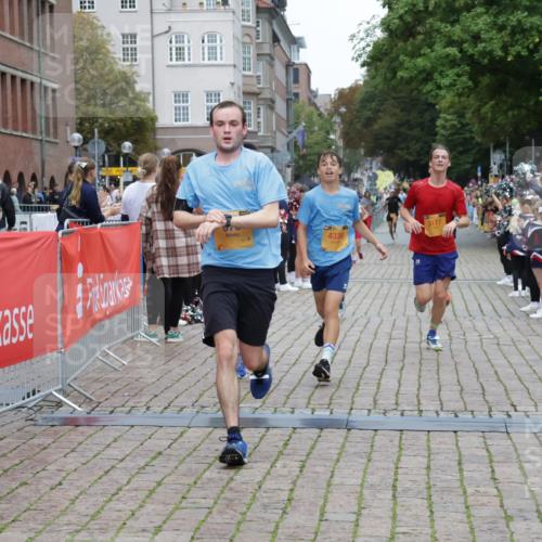 13.09.2026 - Kiel Lauf Yannick Fuchs http://msf.ph/oto/10487707 13.09.2026 10:30:07 Ziel 563, 3826, 5082, 5575, 5864, 7152, 7818, 8582, 9584, 12737, 259, 878, 3177, 4336, 5624, 6126, 6169, 8140, 10476, 10624, 12093, 12119, 12290, 12591, 12675, 12737, 556, 1454, 1734, 2762, 4438, 4471, 4477, 4837, 5384, 7691, 7844, 8122, 9644, 9669, 10019, 10129, 11781, 12491, 878, 3177, 4336, 5143, 9984, 10233, 10624, 11222, 11462, 11594, 12093, 12675 meine-sportfotos.de