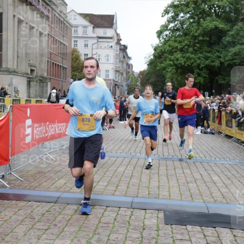 13.09.2026 - Kiel Lauf Yannick Fuchs http://msf.ph/oto/10487709 13.09.2026 10:30:08 Ziel 563, 3826, 5082, 5575, 5864, 7152, 7818, 8582, 9584, 259, 3177, 4336, 5624, 6126, 6169, 8140, 9584, 10476, 10624, 12093, 12119, 12290, 12591, 12675, 12737, 556, 1203, 1454, 1734, 2762, 4438, 4471, 4477, 4837, 5384, 7691, 7844, 8122, 9644, 9669, 10019, 10129, 11781, 12491, 878, 3177, 4336, 9984, 10233, 10624, 11222, 11462, 12093, 12675 meine-sportfotos.de