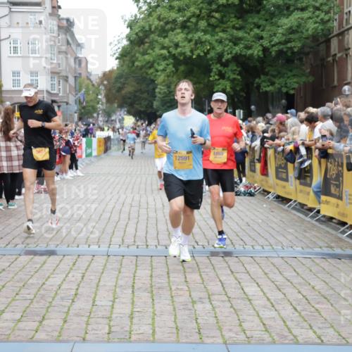 13.09.2026 - Kiel Lauf Yannick Fuchs http://msf.ph/oto/10487728 13.09.2026 10:30:19 Ziel 556, 563, 1454, 2762, 4438, 4471, 4477, 4837, 5384, 7152, 7691, 7818, 9644, 9669, 10019, 10129, 11781, 12491, 3826, 5082, 5575, 5624, 5864, 6169, 7152, 8140, 8582, 9584, 10476, 12591, 12737, 314, 457, 629, 1203, 1734, 2149, 2379, 2441, 2756, 4287, 5592, 5745, 5967, 7703, 7844, 8122, 9060, 10368, 11237, 259, 5624, 6126, 6169, 12119, 12290, 12591 meine-sportfotos.de
