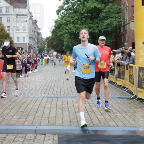 13.09.2026 - Kiel Lauf Yannick Fuchs http://msf.ph/oto/10487730 13.09.2026 10:30:20 Ziel 556, 563, 1454, 2762, 4438, 4471, 4477, 4837, 5384, 7691, 7818, 9644, 9669, 10019, 10129, 11781, 12491, 563, 3826, 5082, 5575, 5624, 5864, 6169, 7152, 8140, 8582, 9584, 10476, 12591, 12737, 314, 457, 629, 1203, 1734, 2149, 2379, 2441, 2756, 4287, 5592, 5745, 5967, 7703, 7844, 8122, 9060, 10368, 11237, 5624, 6126, 6169, 12119, 12290, 12591 meine-sportfotos.de