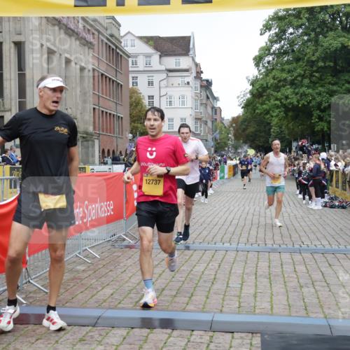 13.09.2026 - Kiel Lauf Yannick Fuchs http://msf.ph/oto/10487751 13.09.2026 10:30:33 Ziel 314, 457, 629, 1203, 1454, 1734, 2149, 2379, 2441, 2756, 4287, 4438, 5384, 5592, 5745, 5967, 7703, 7844, 8122, 9060, 10368, 11237, 556, 563, 2762, 3826, 4438, 4471, 4477, 4837, 5082, 5575, 5864, 7152, 7691, 7818, 8582, 9584, 9644, 9669, 10019, 10129, 11781, 12491, 1574, 1726, 5268, 6291, 8862, 9866, 9868, 10543, 12566, 5864, 9584, 10476, 12737 meine-sportfotos.de