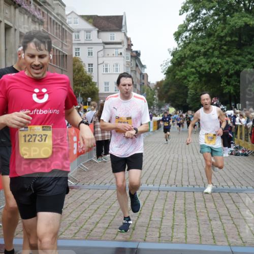 13.09.2026 - Kiel Lauf Yannick Fuchs http://msf.ph/oto/10487753 13.09.2026 10:30:34 Ziel 314, 457, 629, 1203, 1454, 1734, 2149, 2379, 2441, 2756, 4287, 5384, 5592, 5745, 5967, 7703, 7844, 8122, 9060, 10368, 11237, 556, 563, 1454, 2762, 3826, 4438, 4471, 4477, 4837, 5082, 5384, 5575, 5864, 7152, 7691, 7818, 8582, 9644, 9669, 10019, 10129, 11781, 12491, 1574, 1726, 5268, 6291, 8862, 9866, 9868, 10543, 12566, 5864, 9584, 10476, 12737 meine-sportfotos.de