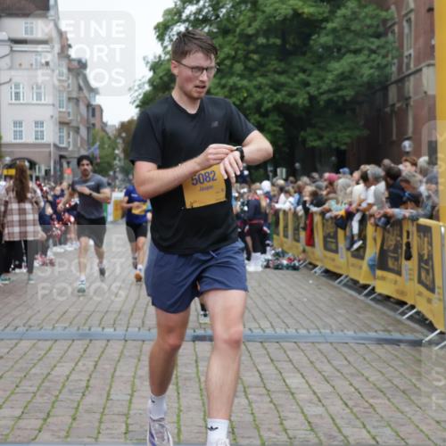 13.09.2026 - Kiel Lauf Yannick Fuchs http://msf.ph/oto/10487769 13.09.2026 10:30:42 Ziel 457, 2149, 2379, 2441, 4287, 5268, 5592, 5745, 6291, 7703, 8862, 9060, 9866, 9868, 10368, 11237, 314, 556, 563, 629, 1203, 1454, 1734, 2756, 2762, 4438, 4471, 4477, 4837, 5082, 5384, 5967, 7152, 7691, 7703, 7818, 7844, 8122, 8582, 9644, 9669, 10019, 10129, 11781, 12491, 419, 967, 1187, 1574, 1726, 3298, 4933, 6450, 9919, 10543, 11040, 11669, 12566, 563, 3826, 5082, 5575, 7152, 8582 meine-sportfotos.de