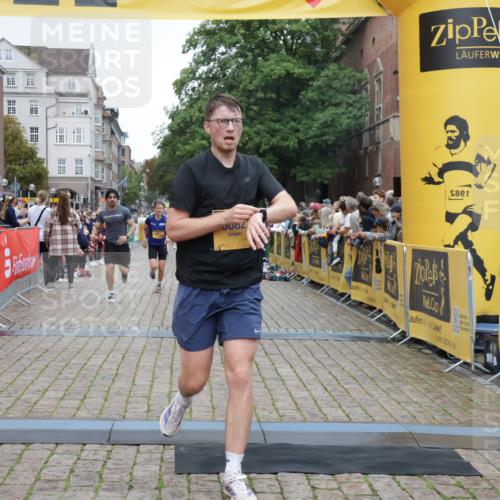 13.09.2026 - Kiel Lauf Yannick Fuchs http://msf.ph/oto/10487770 13.09.2026 10:30:42 Ziel 457, 2149, 2379, 2441, 4287, 5268, 5592, 5745, 6291, 7703, 8862, 9060, 9866, 9868, 10368, 11237, 314, 556, 563, 629, 1203, 1454, 1734, 2756, 2762, 4438, 4471, 4477, 4837, 5082, 5384, 5967, 7152, 7691, 7703, 7818, 7844, 8122, 8582, 9644, 9669, 10019, 10129, 11781, 12491, 419, 967, 1187, 1574, 1726, 3298, 4933, 6450, 9919, 10543, 11040, 11669, 12566, 563, 3826, 5082, 5575, 7152, 8582 meine-sportfotos.de