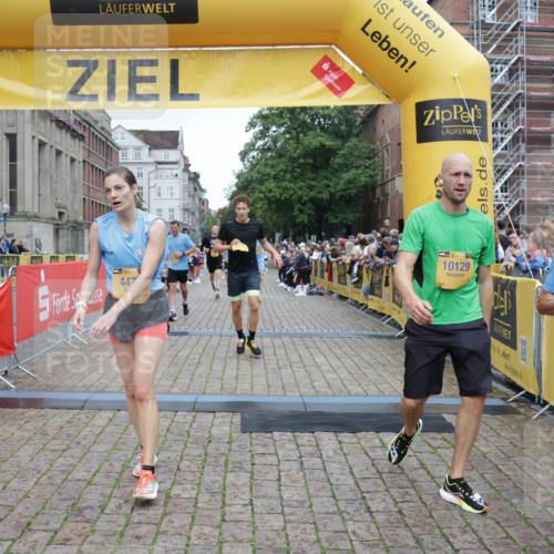 13.09.2026 - Kiel Lauf Yannick Fuchs http://msf.ph/oto/10487812 13.09.2026 10:30:56 Ziel 419, 1187, 1574, 1726, 3298, 4933, 6450, 9866, 9868, 9919, 10543, 11040, 11669, 12566, 314, 457, 629, 1203, 1454, 1734, 2149, 2379, 2441, 2756, 2762, 4287, 4438, 5268, 5384, 5592, 5745, 5967, 6291, 7703, 7844, 8122, 8862, 9060, 10368, 11237, 227, 967, 1834, 2256, 4771, 5035, 5251, 5612, 7024, 7330, 10780, 556, 1454, 2762, 4438, 4471, 4477, 4837, 5384, 7691, 9644, 9669, 10019, 10129, 11781, 12491 meine-sportfotos.de
