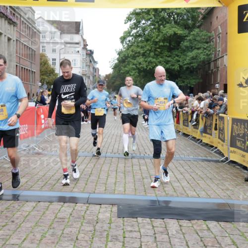 13.09.2026 - Kiel Lauf Yannick Fuchs http://msf.ph/oto/10487825 13.09.2026 10:31:00 Ziel 419, 967, 1187, 1574, 1726, 3298, 4933, 6450, 9919, 10543, 11040, 11669, 314, 457, 629, 1203, 1726, 1734, 2149, 2379, 2441, 2756, 4287, 5268, 5592, 5745, 5967, 6291, 7703, 7844, 8122, 8862, 9060, 9866, 9868, 10368, 11237, 12566, 227, 1834, 2256, 4771, 5035, 5251, 5612, 7024, 7330, 7402, 7863, 10780, 1203, 1454, 1734, 2762, 4438, 4471, 4477, 5384, 7844, 8122, 10129, 11781, 12491 meine-sportfotos.de