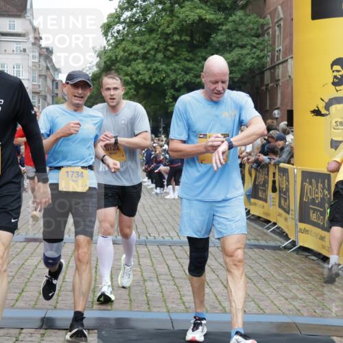 13.09.2026 - Kiel Lauf Yannick Fuchs http://msf.ph/oto/10487830 13.09.2026 10:31:01 Ziel 419, 967, 1187, 1574, 3298, 4933, 6450, 9919, 10543, 11040, 11669, 314, 457, 629, 1203, 1726, 1734, 2149, 2379, 2441, 2756, 4287, 5268, 5592, 5745, 5967, 6291, 7703, 7844, 8122, 8862, 9060, 9866, 9868, 10368, 11237, 12566, 227, 1834, 2256, 4771, 5035, 5251, 5612, 7024, 7330, 7402, 7863, 8496, 10780, 629, 1203, 1454, 1734, 2762, 4438, 4471, 4477, 5384, 5967, 7844, 8122, 10129, 11781, 12491 meine-sportfotos.de