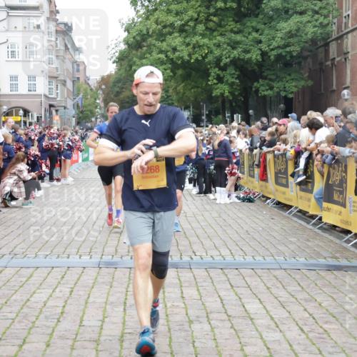 13.09.2026 - Kiel Lauf Yannick Fuchs http://msf.ph/oto/10487880 13.09.2026 10:31:20 Ziel 227, 1834, 2256, 3727, 4446, 4771, 5035, 5251, 5813, 7024, 7330, 7335, 7402, 7834, 7863, 8496, 10780, 11329, 419, 967, 1187, 1574, 1726, 3298, 4933, 5268, 5612, 6450, 9866, 9868, 9919, 10543, 11040, 11669, 12566, 866, 1076, 1196, 1300, 3231, 4234, 5071, 5991, 7476, 7749, 8645, 8761, 9225, 10489, 12361, 5268, 6291, 8862, 9866, 9868 meine-sportfotos.de