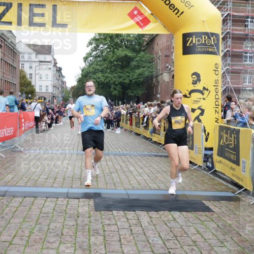 13.09.2026 - Kiel Lauf Yannick Fuchs http://msf.ph/oto/10487917 13.09.2026 10:31:32 Ziel 866, 1196, 1300, 3231, 3727, 4234, 4446, 5813, 5991, 7335, 7749, 7834, 8645, 8761, 9225, 10489, 11329, 12361, 227, 419, 967, 1187, 1834, 2256, 4446, 4771, 5035, 5251, 5612, 7024, 7330, 7402, 7834, 7863, 8496, 9919, 10780, 11040, 11329, 11669, 900, 1076, 1626, 1981, 4616, 5071, 5134, 5868, 5870, 6045, 6220, 6985, 7375, 7476, 8531, 8837, 9438, 10768, 11193, 12028, 419, 1574, 1726, 3298, 4933, 6450, 9919, 10543, 11040 meine-sportfotos.de
