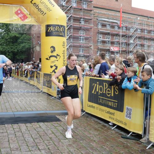13.09.2026 - Kiel Lauf Yannick Fuchs http://msf.ph/oto/10487919 13.09.2026 10:31:33 Ziel 866, 1076, 1196, 1300, 3231, 3727, 4234, 5813, 5991, 7335, 7476, 7749, 8645, 8761, 9225, 10489, 12361, 227, 419, 967, 1187, 1834, 2256, 4446, 4771, 5035, 5251, 5612, 7024, 7330, 7402, 7834, 7863, 8496, 9919, 10780, 11040, 11329, 11669, 900, 1626, 1981, 4616, 5071, 5134, 5868, 5870, 6045, 6220, 6985, 7375, 8531, 8837, 9438, 10768, 11193, 12028, 12058, 419, 1187, 1574, 3298, 4933, 6450, 9919, 10543, 11040, 11669 meine-sportfotos.de