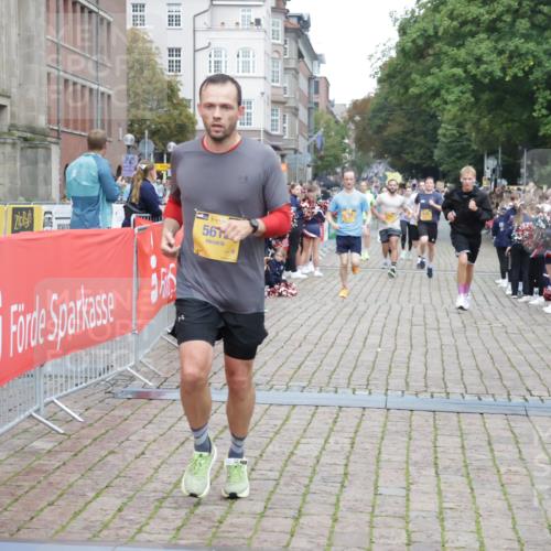 13.09.2026 - Kiel Lauf Yannick Fuchs http://msf.ph/oto/10487931 13.09.2026 10:31:43 Ziel 900, 1076, 1300, 1626, 1981, 4234, 4616, 5071, 5134, 5868, 5870, 5991, 6045, 6220, 6985, 7375, 7476, 7749, 8531, 9225, 10768, 12028, 12361, 227, 866, 1196, 1300, 1834, 2256, 3231, 3727, 4446, 4771, 5035, 5251, 5813, 5991, 7024, 7330, 7335, 7402, 7834, 7863, 8496, 8645, 8761, 10489, 10780, 11329, 520, 577, 1403, 1406, 2389, 2990, 4816, 4900, 8837, 8958, 9438, 11193, 12024, 12058, 12127, 967, 1187, 5612, 7330, 11669 meine-sportfotos.de