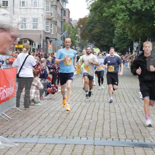 13.09.2026 - Kiel Lauf Yannick Fuchs http://msf.ph/oto/10487934 13.09.2026 10:31:44 Ziel 900, 1076, 1626, 1981, 4234, 4616, 5071, 5134, 5868, 5870, 6045, 6220, 6985, 7375, 7476, 7749, 8531, 9225, 10768, 12028, 12361, 227, 866, 1196, 1300, 1834, 2256, 3231, 3727, 4446, 4771, 5035, 5251, 5813, 5991, 7024, 7330, 7335, 7402, 7834, 7863, 8496, 8645, 8761, 10489, 10780, 11329, 520, 577, 1403, 1406, 2389, 2990, 4816, 4900, 8837, 8958, 9438, 11193, 11722, 11927, 12024, 12058, 12127, 967, 2256, 4771, 5612, 7024, 7330 meine-sportfotos.de