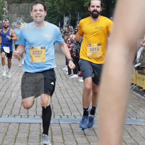 13.09.2026 - Kiel Lauf Yannick Fuchs http://msf.ph/oto/10487974 13.09.2026 10:31:59 Ziel 520, 577, 1403, 1406, 2389, 2990, 4816, 4900, 8837, 8958, 9438, 11193, 11722, 11927, 12024, 12058, 12127, 866, 900, 1076, 1196, 1300, 1626, 1981, 3231, 3727, 4234, 4616, 5071, 5134, 5813, 5868, 5870, 5991, 6045, 6220, 6985, 7335, 7375, 7476, 7749, 8531, 8645, 8761, 9225, 10489, 10768, 12028, 12361, 153, 1239, 2716, 3353, 3570, 4079, 4903, 5965, 7790, 8376, 8465, 8489, 10087, 10981, 11416, 11975, 12761, 3231, 3727, 4446, 7834, 8496 meine-sportfotos.de