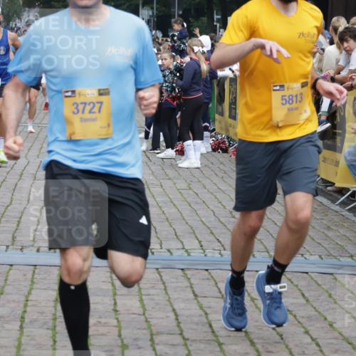 13.09.2026 - Kiel Lauf Yannick Fuchs http://msf.ph/oto/10487976 13.09.2026 10:32:00 Ziel 520, 577, 1403, 1406, 2389, 2990, 4816, 4900, 8837, 8958, 9438, 11193, 11722, 11927, 12024, 12058, 12127, 866, 900, 1076, 1196, 1300, 1626, 1981, 3231, 3727, 4234, 4616, 5071, 5134, 5813, 5868, 5870, 5991, 6045, 6220, 6985, 7375, 7476, 7749, 8531, 8645, 8761, 9225, 9438, 10489, 10768, 11193, 12028, 12361, 153, 1239, 2716, 3353, 3570, 4079, 4903, 5965, 7790, 8376, 8465, 8489, 10087, 10981, 11416, 11975, 12761, 3231, 3727, 4446, 7834, 8496 meine-sportfotos.de