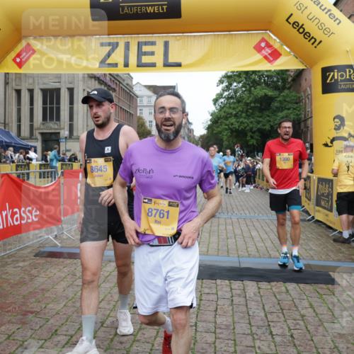 13.09.2026 - Kiel Lauf Yannick Fuchs http://msf.ph/oto/10488012 13.09.2026 10:32:10 Ziel 153, 520, 1239, 2716, 2990, 3353, 4816, 4903, 5965, 8465, 8489, 10087, 10981, 11416, 11722, 11927, 11975, 12127, 577, 900, 1076, 1403, 1406, 1626, 1981, 2389, 4234, 4616, 4816, 4900, 5071, 5134, 5868, 5870, 6045, 6220, 6985, 7375, 7476, 7749, 8531, 8837, 8958, 9225, 9438, 10768, 11193, 12024, 12028, 12058, 12361, 524, 3170, 3570, 3923, 4079, 4349, 4512, 6435, 7790, 8376, 8878, 11451, 11612, 12071, 12367, 12761, 866, 1076, 1196, 1300, 4234 meine-sportfotos.de