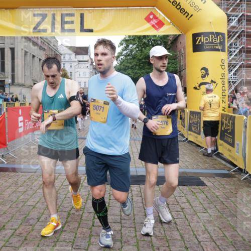13.09.2026 - Kiel Lauf Yannick Fuchs http://msf.ph/oto/10488034 13.09.2026 10:32:15 Ziel 153, 1239, 2716, 3353, 3570, 4079, 4903, 5965, 7790, 8376, 8465, 8489, 10087, 10981, 11416, 11975, 12761, 520, 577, 900, 1403, 1406, 1626, 1981, 2389, 2990, 4616, 4816, 4900, 5134, 5868, 5870, 6045, 6220, 6985, 7375, 8531, 8837, 8958, 9438, 10768, 11193, 11722, 11927, 12024, 12028, 12058, 12127, 524, 1393, 3170, 3923, 4236, 4349, 4512, 6435, 8033, 8683, 8878, 9123, 11299, 11319, 11451, 11612, 12071, 12367, 900, 1076, 1300, 1626, 4234, 4616, 5071, 5868, 5870 meine-sportfotos.de