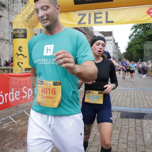 13.09.2026 - Kiel Lauf Yannick Fuchs http://msf.ph/oto/10488053 13.09.2026 10:32:19 Ziel 524, 2716, 3353, 3570, 3923, 4079, 4349, 7790, 8376, 8489, 8878, 10087, 10981, 11416, 11451, 11612, 12761, 153, 520, 577, 1239, 1403, 1406, 1981, 2389, 2990, 4816, 4900, 4903, 5134, 5965, 6985, 7375, 8465, 8837, 8958, 9438, 10087, 10768, 11193, 11416, 11722, 11927, 11975, 12024, 12028, 12058, 12127, 870, 1393, 3170, 4236, 4512, 6435, 8033, 8621, 8683, 9123, 11299, 11319, 12071, 12367, 900, 1076, 1626, 1981, 4616, 5071, 5134, 5868, 5870, 6985, 7375 meine-sportfotos.de