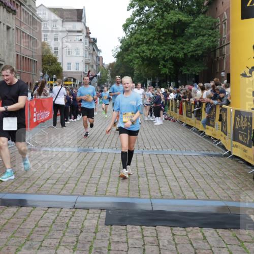 13.09.2026 - Kiel Lauf Yannick Fuchs http://msf.ph/oto/10488080 13.09.2026 10:32:26 Ziel 524, 3170, 3570, 3923, 4079, 4349, 4512, 6435, 7790, 8376, 8878, 11319, 11451, 11612, 12071, 12367, 12761, 153, 520, 577, 1239, 1403, 1406, 2389, 2716, 2990, 3353, 3570, 4816, 4900, 4903, 5965, 8376, 8465, 8489, 8837, 8958, 10087, 10981, 11416, 11722, 11927, 11975, 12024, 12058, 12127, 342, 870, 875, 1393, 1612, 1801, 4236, 4393, 4963, 5721, 7471, 7650, 8033, 8621, 8683, 9123, 11299, 11597, 12353, 12728, 1981, 4900, 5134, 6985, 7375, 8837, 8958, 9438, 10768 meine-sportfotos.de