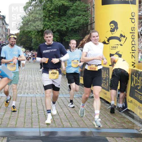 13.09.2026 - Kiel Lauf Yannick Fuchs http://msf.ph/oto/10488091 13.09.2026 10:32:30 Ziel 524, 1393, 3170, 3923, 4236, 4349, 4512, 6435, 8033, 8683, 8878, 9123, 11299, 11319, 11451, 11612, 12071, 12367, 153, 520, 577, 1239, 1403, 1406, 2389, 2716, 2990, 3353, 3570, 4079, 4816, 4903, 5965, 7790, 8376, 8465, 8489, 10087, 10981, 11416, 11722, 11927, 11975, 12024, 12127, 12761, 342, 870, 875, 1612, 1801, 4393, 4963, 5721, 6337, 7471, 7650, 8621, 10338, 11597, 12353, 12728, 577, 1403, 1406, 2389, 4900, 8837, 8958, 9438, 10768 meine-sportfotos.de
