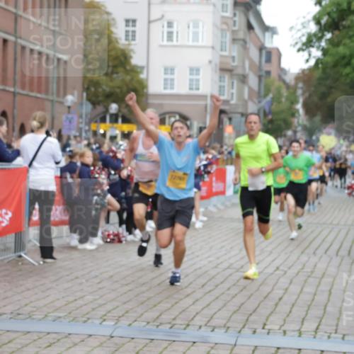 13.09.2026 - Kiel Lauf Yannick Fuchs http://msf.ph/oto/10488150 13.09.2026 10:32:52 Ziel 32, 342, 1467, 1801, 3327, 4393, 4963, 6337, 7471, 7650, 9222, 9879, 10338, 11597, 12353, 12728, 524, 870, 875, 1393, 1612, 1801, 3170, 3923, 4079, 4236, 4349, 4512, 5721, 6435, 7790, 8033, 8621, 8683, 8878, 9123, 11299, 11319, 11451, 11612, 12071, 12353, 12367, 12761, 1327, 3997, 6988, 7030, 10181, 10552, 10773, 2716, 3353, 3570, 4079, 7790, 8376, 8489, 10981, 12761 meine-sportfotos.de