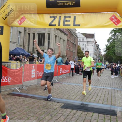 13.09.2026 - Kiel Lauf Yannick Fuchs http://msf.ph/oto/10488162 13.09.2026 10:32:54 Ziel 32, 342, 1467, 3327, 4393, 4963, 6337, 7471, 7650, 9222, 9879, 10338, 11597, 12728, 524, 870, 875, 1393, 1612, 1801, 3170, 3923, 4236, 4349, 4512, 4963, 5721, 6435, 7471, 7650, 7790, 8033, 8621, 8683, 8878, 9123, 11299, 11319, 11451, 11612, 12071, 12353, 12367, 1327, 3997, 6988, 7030, 8280, 10181, 10552, 10773, 11754, 12277, 524, 3353, 3570, 4079, 7790, 8376, 8489, 11451, 12761 meine-sportfotos.de