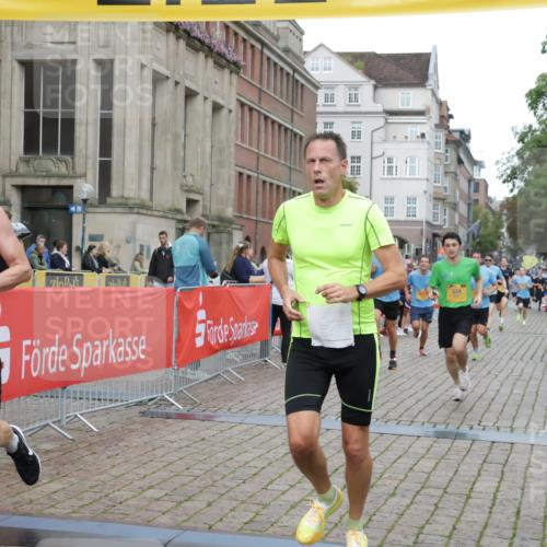 13.09.2026 - Kiel Lauf Yannick Fuchs http://msf.ph/oto/10488164 13.09.2026 10:32:54 Ziel 32, 342, 1467, 3327, 4393, 4963, 6337, 7471, 7650, 9222, 9879, 10338, 11597, 12728, 524, 870, 875, 1393, 1612, 1801, 3170, 3923, 4236, 4349, 4512, 4963, 5721, 6435, 7471, 7650, 7790, 8033, 8621, 8683, 8878, 9123, 11299, 11319, 11451, 11612, 12071, 12353, 12367, 1327, 3997, 6988, 7030, 8280, 10181, 10552, 10773, 11754, 12277, 524, 3353, 3570, 4079, 7790, 8376, 8489, 11451, 12761 meine-sportfotos.de