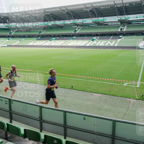 13.09.2026 - 21. swb-Marathon Bremen Michael Burmester http://msf.ph/oto/10488237 13.09.2026 10:17:30 Laufen im Stadion 10597, 12272, 12457, 12458, 13501, 13504, 13510, 13515, 13517, 13522, 13542, 13547, 13554, 13561, 13567, 13569, 13571, 13572, 13576, 13579, 13602, 13603, 13604, 13623, 13630, 13635, 13643 meine-sportfotos.de