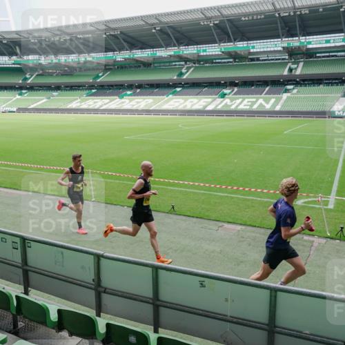 13.09.2026 - 21. swb-Marathon Bremen Michael Burmester http://msf.ph/oto/10488238 13.09.2026 10:17:30 Laufen im Stadion 10597, 12272, 12457, 12458, 13501, 13504, 13510, 13515, 13517, 13522, 13542, 13547, 13554, 13561, 13567, 13569, 13571, 13572, 13576, 13579, 13602, 13603, 13604, 13623, 13630, 13635, 13643 meine-sportfotos.de