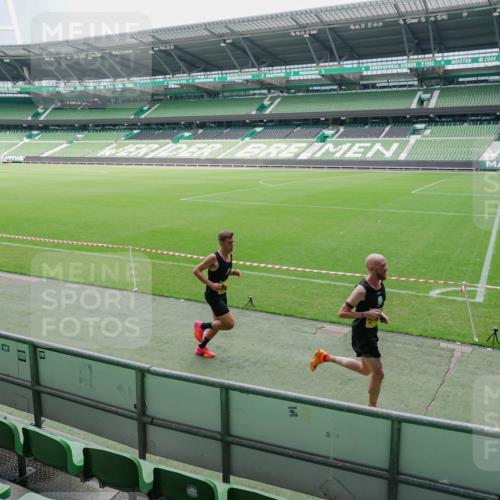 13.09.2026 - 21. swb-Marathon Bremen Michael Burmester http://msf.ph/oto/10488239 13.09.2026 10:17:31 Laufen im Stadion 10597, 12272, 12457, 12458, 13501, 13504, 13510, 13515, 13517, 13522, 13542, 13547, 13554, 13561, 13567, 13569, 13571, 13572, 13576, 13579, 13602, 13603, 13604, 13623, 13630, 13635, 13643 meine-sportfotos.de