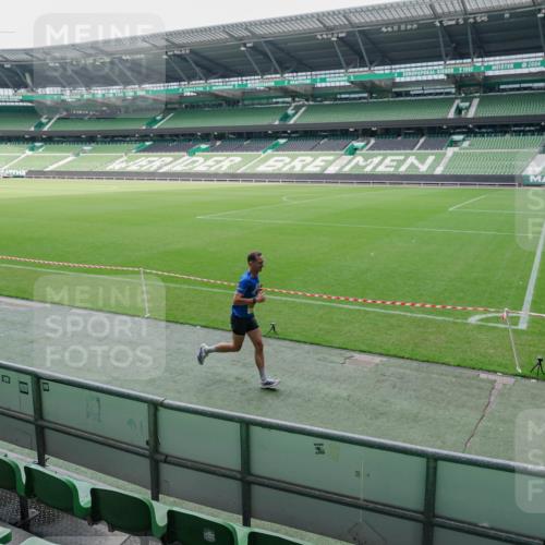 13.09.2026 - 21. swb-Marathon Bremen Michael Burmester http://msf.ph/oto/10488302 13.09.2026 10:21:07 Laufen im Stadion 10244, 10261, 10262, 10818, 10961, 10994, 11067, 11068, 11142, 11176, 11197, 11418, 11512, 11916, 11964, 12289, 12324, 12358, 12413, 12456, 12513, 12520, 12540, 13505, 13514, 13540, 13548, 13551, 13558, 13560, 13568, 13575, 13583, 13588, 13590, 13601, 13605, 13606, 13608, 13610, 13619, 13633, 13636, 13637, 10597, 12457, 12458, 13501, 13504, 13510, 13515, 13517, 13522, 13536, 13542, 13543, 13554, 13561, 13567, 13579, 13623, 13635 meine-sportfotos.de