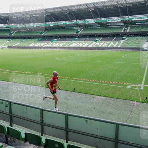 13.09.2026 - 21. swb-Marathon Bremen Michael Burmester http://msf.ph/oto/10488312 13.09.2026 10:21:40 Laufen im Stadion 10244, 10261, 10262, 10302, 10818, 10926, 10961, 10994, 11067, 11068, 11083, 11142, 11176, 11338, 11454, 11512, 11619, 11738, 11854, 11916, 11944, 11964, 12003, 12289, 12324, 12456, 12513, 12520, 12538, 12540, 13505, 13507, 13514, 13535, 13539, 13540, 13548, 13551, 13553, 13558, 13559, 13568, 13575, 13583, 13587, 13588, 13590, 13606, 13608, 13619, 13633, 13636, 13637, 11652, 12457, 12458, 13504, 13522, 13533, 13534, 13536, 13543, 13550, 13554, 13561, 13564 meine-sportfotos.de