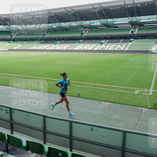 13.09.2026 - 21. swb-Marathon Bremen Michael Burmester http://msf.ph/oto/10488350 13.09.2026 10:23:35 Laufen im Stadion 10235, 10302, 10341, 10441, 10520, 10575, 10592, 10618, 10782, 10926, 10972, 11042, 11127, 11143, 11198, 11201, 11227, 11338, 11373, 11426, 11454, 11628, 11713, 11721, 11779, 11895, 11903, 11944, 12003, 12053, 12144, 12209, 12246, 12339, 12370, 12395, 12404, 12442, 12468, 12469, 12477, 12538, 13507, 13513, 13519, 13520, 13539, 13553, 13556, 13563, 13566, 13580, 13584, 13586, 13587, 13616, 13641, 10366, 10475, 11481, 11652, 13530, 13541, 13550 meine-sportfotos.de