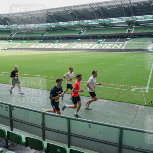 13.09.2026 - 21. swb-Marathon Bremen Michael Burmester http://msf.ph/oto/10488417 13.09.2026 10:26:39 Laufen im Stadion 10096, 10142, 10143, 10172, 10210, 10214, 10228, 10231, 10269, 10289, 10310, 10312, 10318, 10319, 10342, 10346, 10352, 10398, 10436, 10445, 10447, 10454, 10464, 10489, 10504, 10514, 10536, 10541, 10566, 10583, 10628, 10638, 10735, 10742, 10744, 10806, 10807, 10866, 10873, 10897, 10898, 10956, 10987, 10988, 10992, 11015, 11019, 11020, 11060, 11063, 11088, 11108, 11110, 11130, 11135, 11148, 11155, 11187, 11193, 11196, 11199, 11209, 11232, 11312, 11447 meine-sportfotos.de