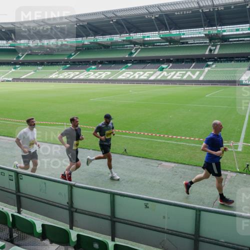 13.09.2026 - 21. swb-Marathon Bremen Michael Burmester http://msf.ph/oto/10488463 13.09.2026 10:27:40 Laufen im Stadion 10096, 10142, 10172, 10189, 10210, 10214, 10223, 10231, 10269, 10270, 10289, 10293, 10294, 10310, 10318, 10319, 10329, 10352, 10393, 10436, 10445, 10464, 10489, 10504, 10508, 10514, 10536, 10541, 10566, 10583, 10594, 10628, 10638, 10655, 10735, 10744, 10770, 10807, 10814, 10846, 10860, 10873, 10897, 10898, 10917, 10956, 10992, 11015, 11060, 11063, 11076, 11087, 11092, 11110, 11111, 11130, 11135, 11148, 11193, 11196, 11209 meine-sportfotos.de