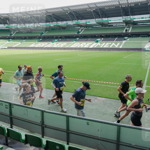 13.09.2026 - 21. swb-Marathon Bremen Michael Burmester http://msf.ph/oto/10488518 13.09.2026 10:29:01 Laufen im Stadion 10162, 10170, 10183, 10189, 10200, 10218, 10223, 10253, 10267, 10270, 10293, 10294, 10316, 10329, 10334, 10348, 10381, 10393, 10421, 10426, 10467, 10508, 10525, 10537, 10538, 10544, 10585, 10594, 10655, 10709, 10734, 10739, 10761, 10763, 10770, 10814, 10825, 10835, 10840, 10846, 10860, 10876, 10910, 10917, 10923, 10966, 10993, 11005, 11007, 11018, 11035, 11058, 11076, 11087, 11092, 11109, 11111 meine-sportfotos.de