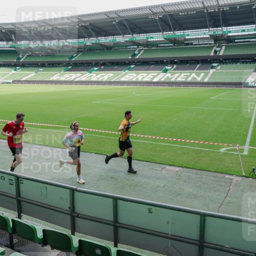 13.09.2026 - 21. swb-Marathon Bremen Michael Burmester http://msf.ph/oto/10488538 13.09.2026 10:29:28 Laufen im Stadion 10162, 10170, 10183, 10189, 10193, 10200, 10218, 10233, 10253, 10267, 10270, 10294, 10316, 10329, 10334, 10348, 10381, 10392, 10421, 10426, 10452, 10467, 10508, 10525, 10537, 10538, 10544, 10585, 10652, 10655, 10709, 10734, 10739, 10761, 10763, 10764, 10770, 10808, 10814, 10825, 10827, 10835, 10840, 10876, 10887, 10906, 10910, 10923, 10966, 10993, 11002, 11005, 11007, 11018, 11035, 11058, 11087, 11092, 11109, 11128 meine-sportfotos.de