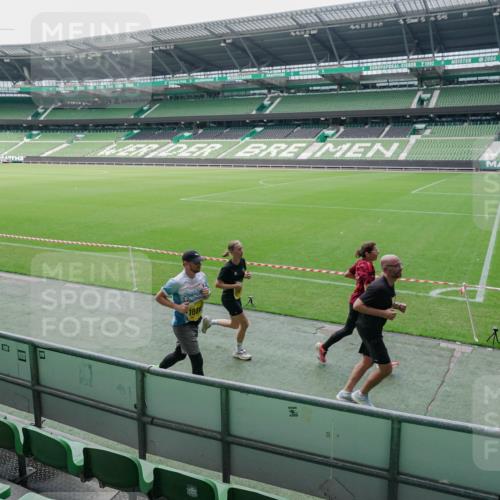 13.09.2026 - 21. swb-Marathon Bremen Michael Burmester http://msf.ph/oto/10488575 13.09.2026 10:30:20 Laufen im Stadion 10141, 10162, 10174, 10183, 10193, 10200, 10218, 10227, 10233, 10253, 10281, 10304, 10334, 10339, 10348, 10359, 10381, 10392, 10426, 10448, 10452, 10467, 10515, 10537, 10585, 10588, 10641, 10652, 10714, 10734, 10757, 10761, 10763, 10764, 10765, 10780, 10808, 10821, 10822, 10825, 10827, 10837, 10838, 10840, 10862, 10863, 10884, 10886, 10887, 10906, 10966, 10984, 11002, 11007, 11038, 11109, 11128, 11206, 11350 meine-sportfotos.de