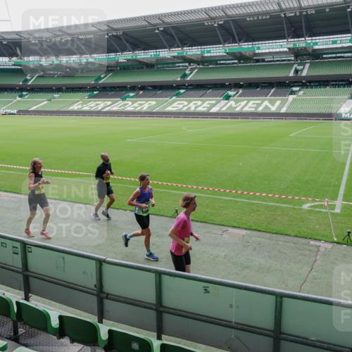 13.09.2026 - 21. swb-Marathon Bremen Michael Burmester http://msf.ph/oto/10488690 13.09.2026 10:32:42 Laufen im Stadion 10067, 10078, 10146, 10166, 10184, 10203, 10211, 10222, 10226, 10243, 10246, 10249, 10255, 10256, 10300, 10322, 10365, 10372, 10374, 10379, 10383, 10394, 10408, 10410, 10443, 10471, 10478, 10486, 10494, 10503, 10517, 10518, 10529, 10530, 10540, 10543, 10550, 10555, 10565, 10579, 10589, 10608, 10610, 10626, 10631, 10646, 10670, 10673, 10675, 10690, 10703, 10704, 10707, 10708, 10721, 10725, 10728, 10745, 10749, 10750, 10771, 10794 meine-sportfotos.de