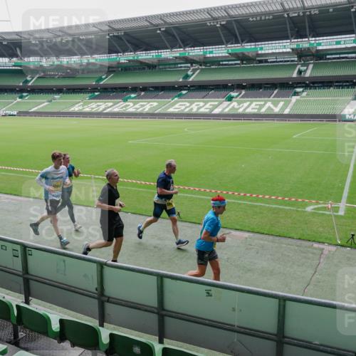 13.09.2026 - 21. swb-Marathon Bremen Michael Burmester http://msf.ph/oto/10488693 13.09.2026 10:32:44 Laufen im Stadion 10067, 10078, 10146, 10166, 10184, 10203, 10211, 10222, 10226, 10243, 10246, 10249, 10255, 10256, 10300, 10322, 10365, 10372, 10374, 10379, 10383, 10394, 10408, 10410, 10443, 10471, 10478, 10486, 10494, 10503, 10517, 10518, 10529, 10530, 10540, 10543, 10550, 10555, 10565, 10579, 10589, 10608, 10610, 10626, 10631, 10646, 10670, 10673, 10675, 10687, 10690, 10703, 10704, 10707, 10708, 10721, 10725, 10728, 10745, 10749, 10750, 10771, 10794 meine-sportfotos.de